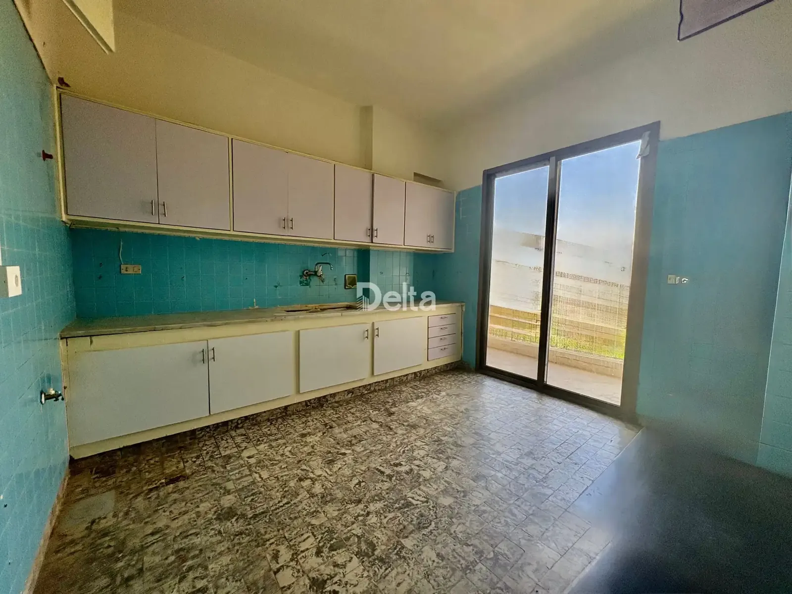 Apartment for Rent in Koraytem, Beirut / 2 BR — photo 5