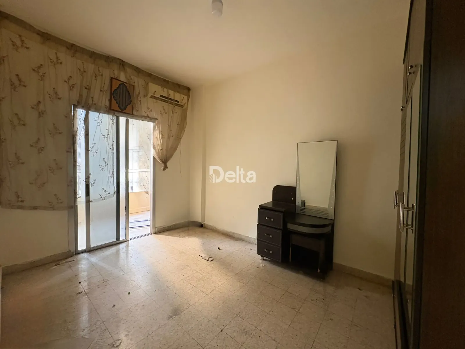 Apartment for Rent in Ras Al Nabaa, Beirut – 2 BR, 130 sqm, Near Supermarkets & Near Public Transport — الصورة 3