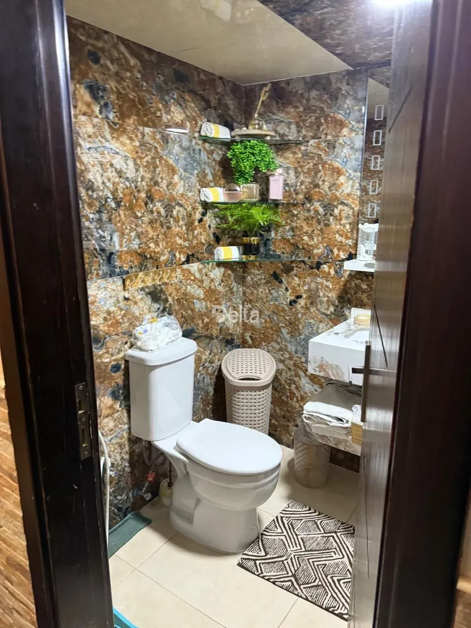 Apartment for Sale in Ras Al Nabaa, Beirut – 3 BR, 165 sqm, Private Entrance & High Ceiling — photo 5