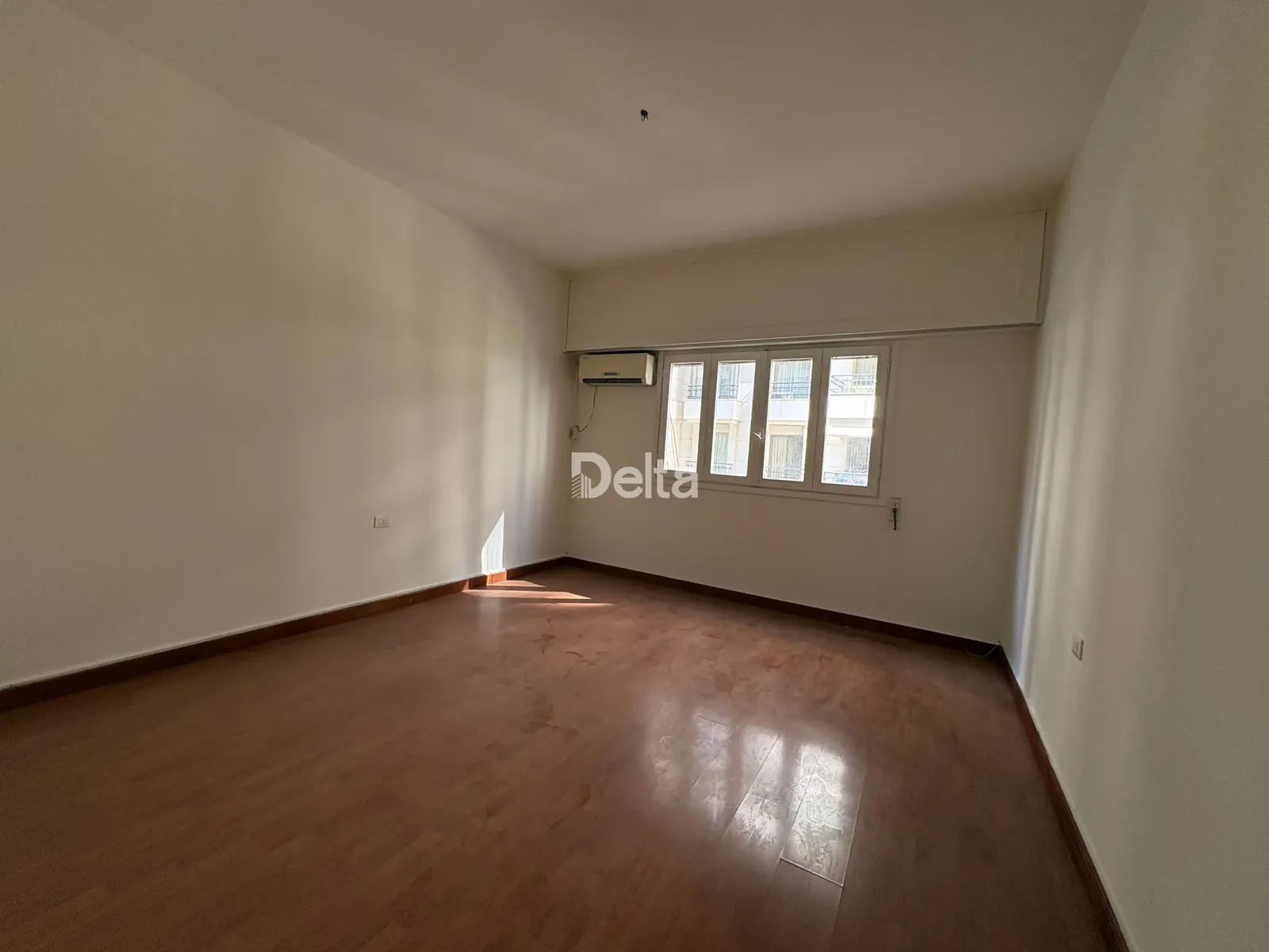 Apartment for Sale in Al Zarif, Beirut – 3 BR, 210 sqm, High Ceiling & Prime Location — photo 4