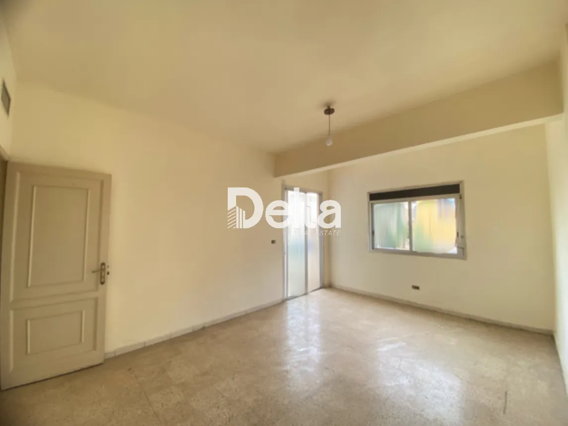 Apartment for Sale in Dawhet Aaramoun, Aley – 4 BR, 250 sqm, Near Restaurants / Cafes & Near Highway — photo 3