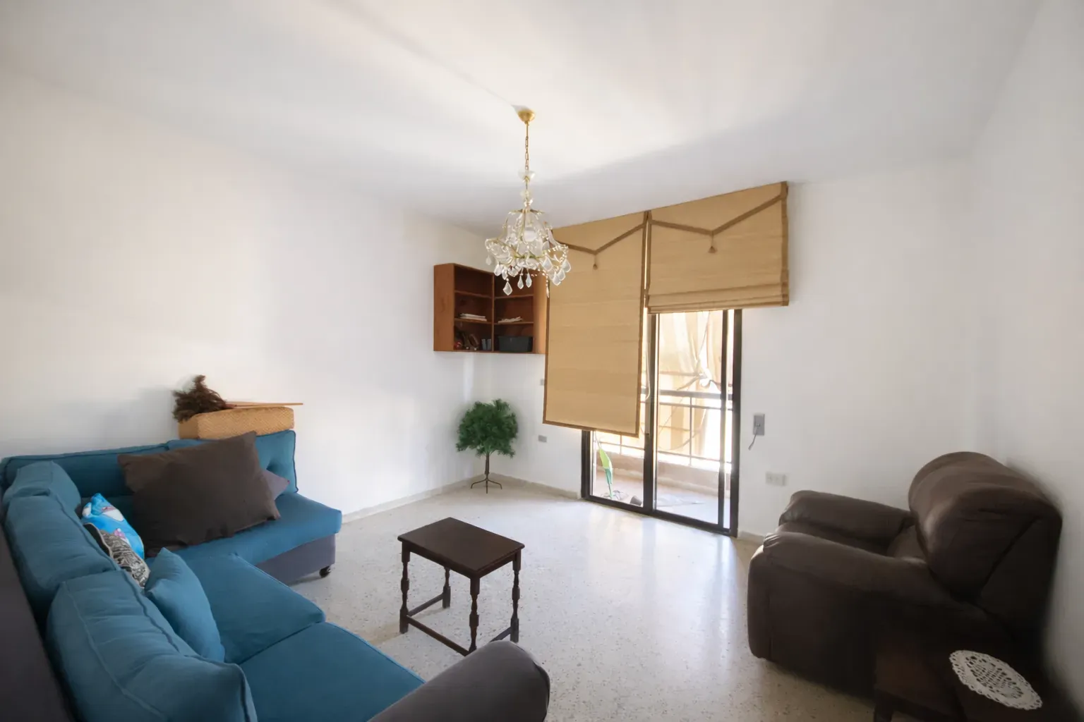Apartment for Sale in Dawhet Aaramoun, Aley – 3 BR, 204 sqm, Near Supermarkets & Near Schools — photo 5