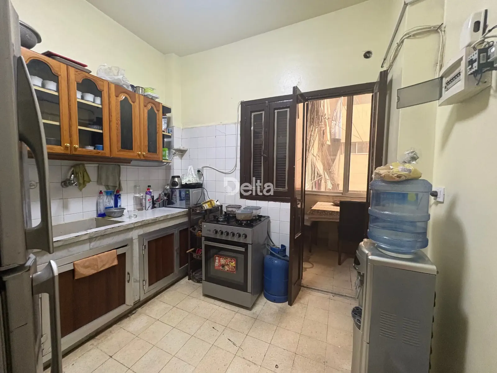 Apartment for Sale in Mar Elias, Beirut – 2 BR, 100 sqm, Near Supermarkets & Near Public Transport — photo 5
