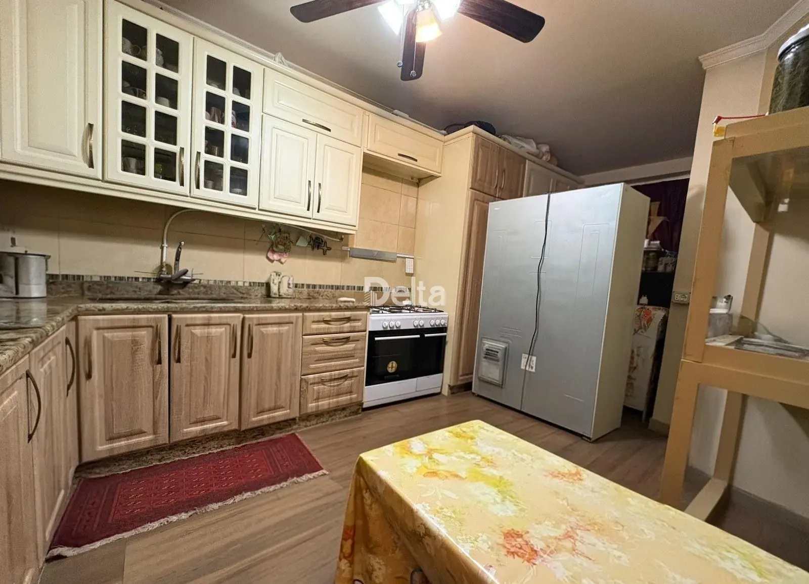 Apartment for Sale in Bachoura, Beirut – 3 BR, 200 sqm, Private Entrance & Prime Location — photo 3