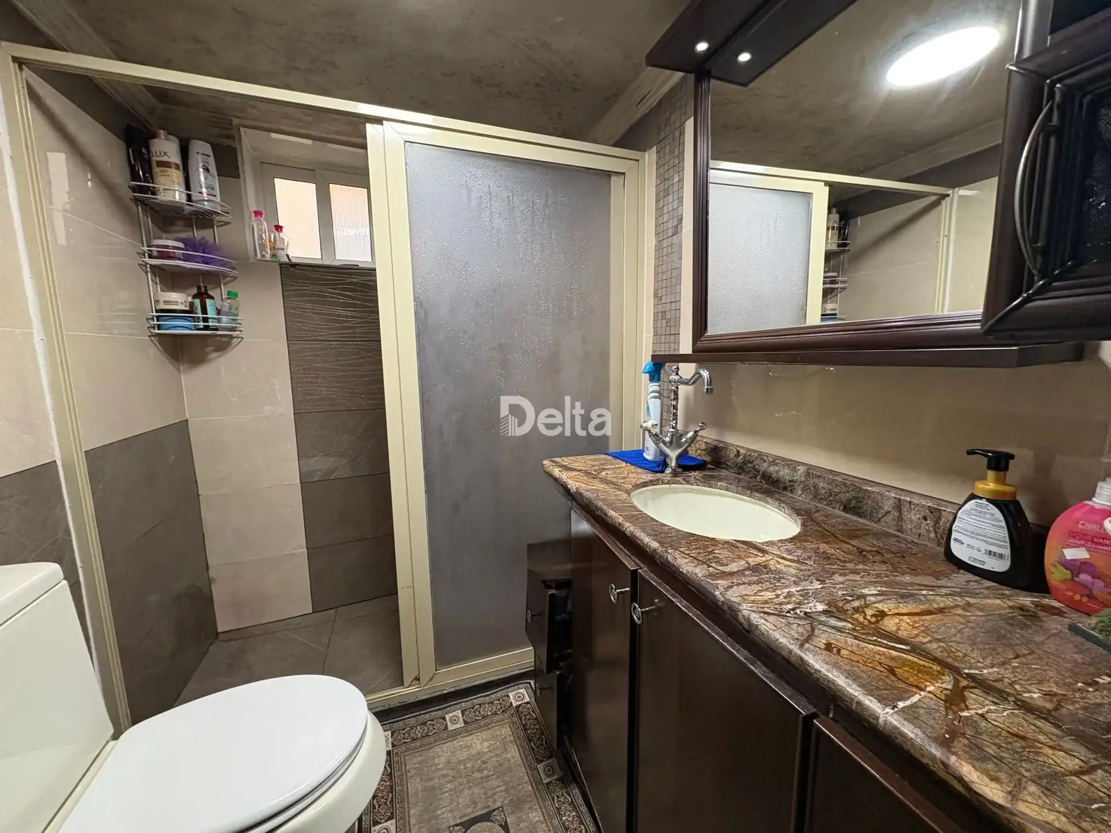 Apartment for Sale in Bachoura, Beirut – 3 BR, 200 sqm, Private Entrance & Prime Location — photo 4