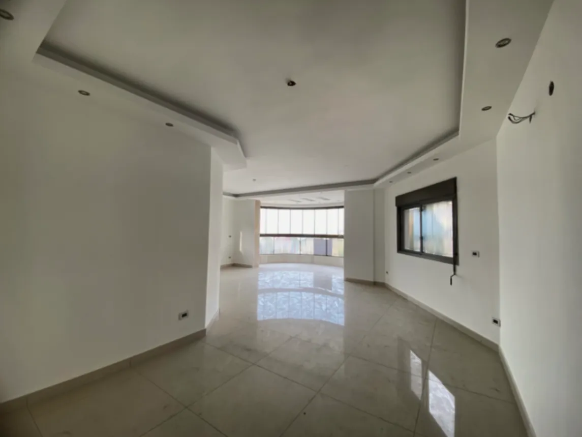 Apartment for Sale in Dawhet Aaramoun, Aley – 3 BR, 180 sqm, Sea View & City View