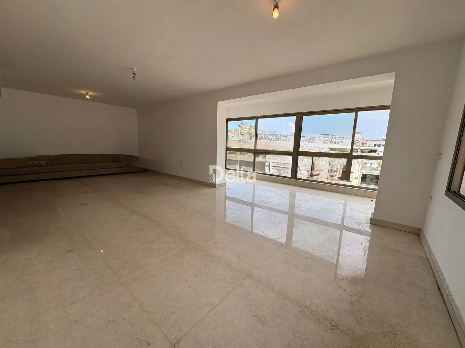 Apartment for Sale in Mar Elias, Beirut / 3BR — photo 2