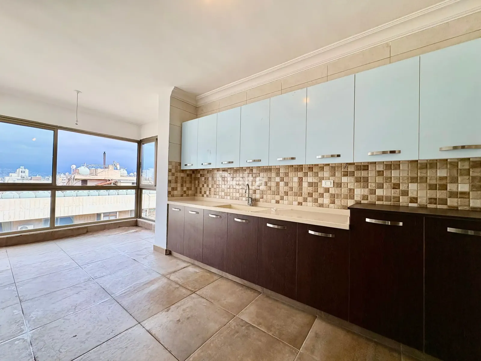 Apartment for Sale in Mar Elias, Beirut / 3BR — photo 5