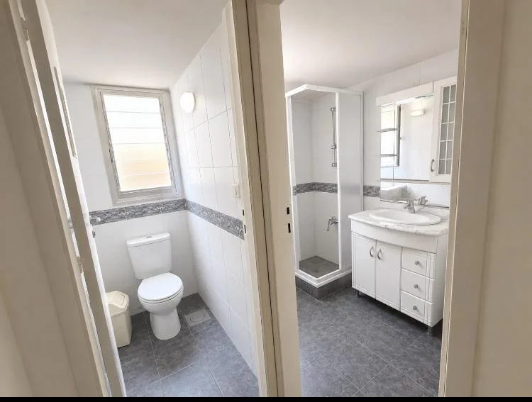Apartment for Rent in Badaro — الصورة 8