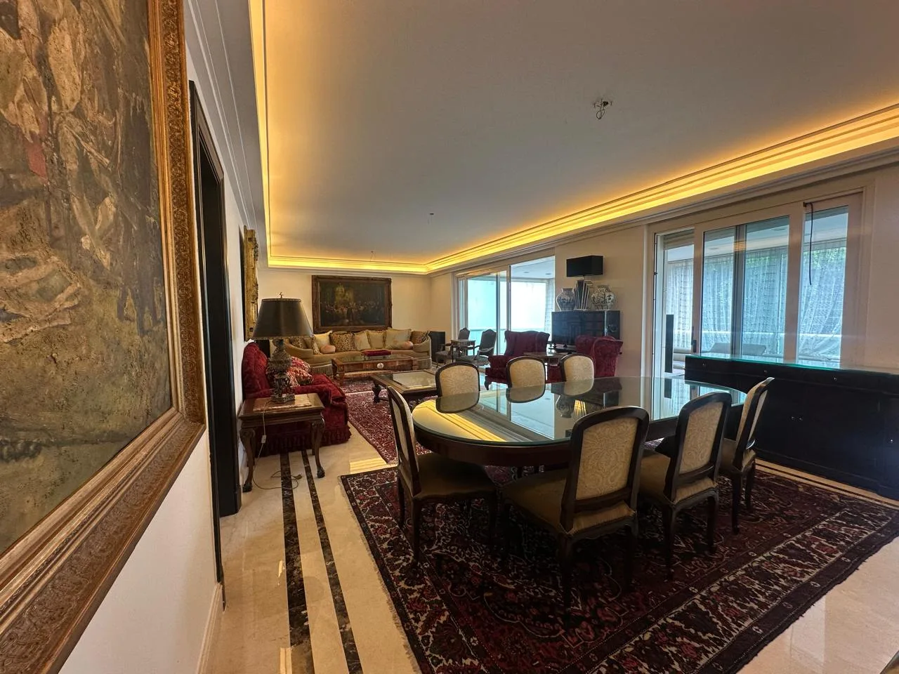 Apartment for Sale in Ras Beirut — الصورة 2