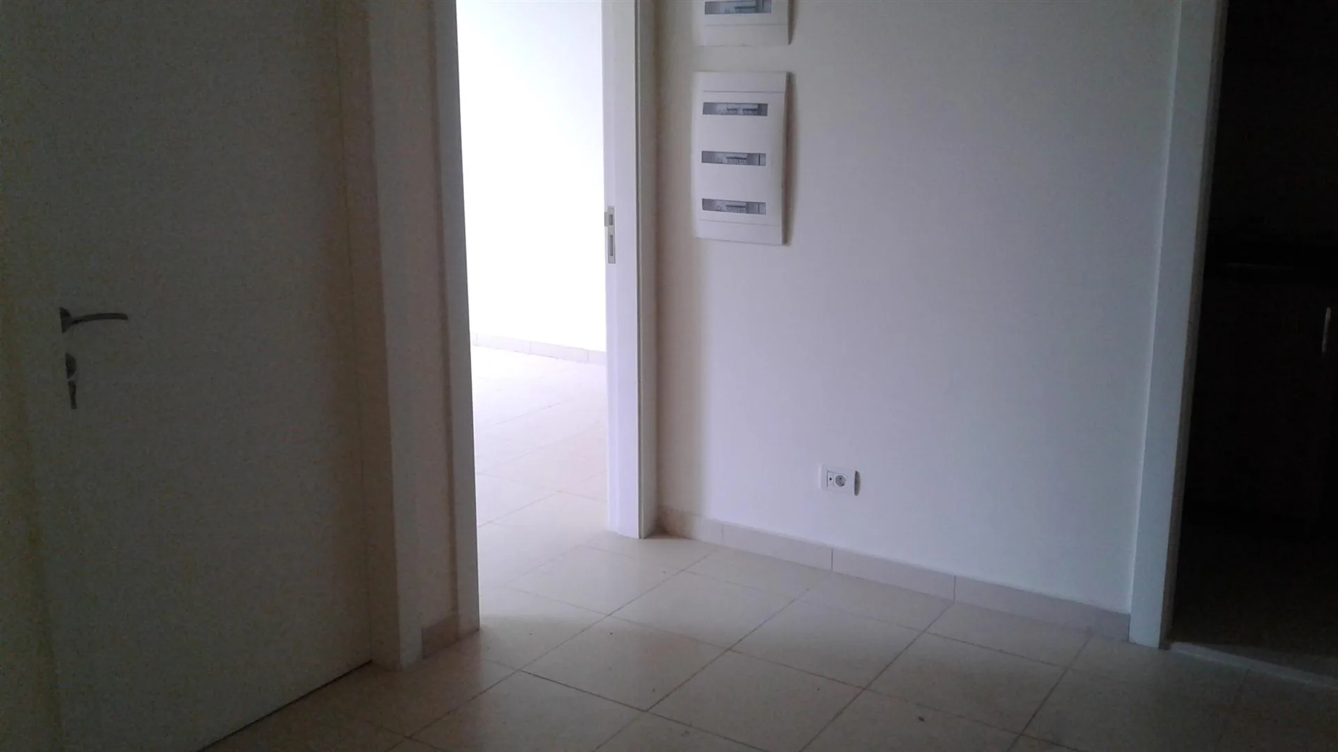 Office for sale in Dbayeh — الصورة 5