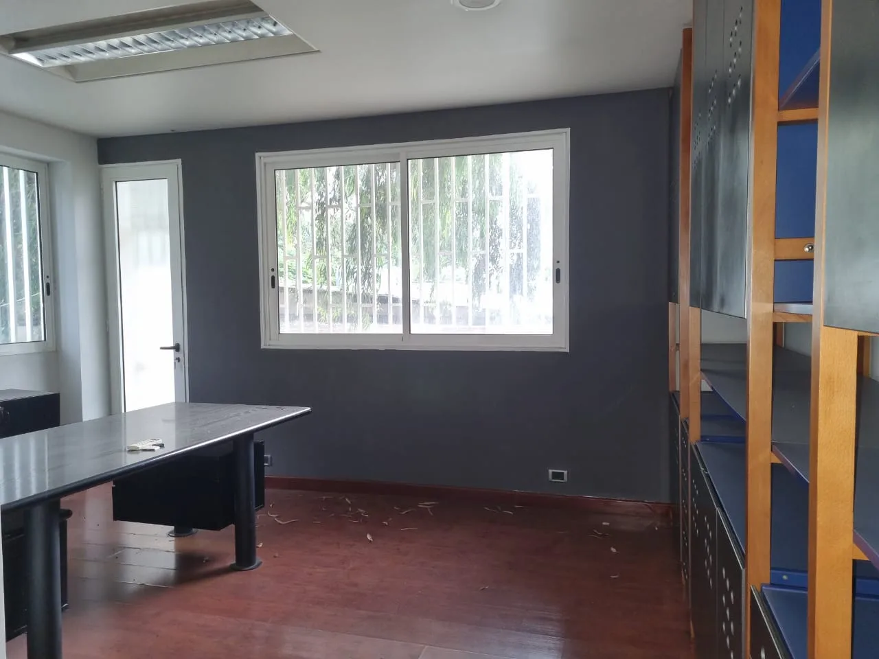 Office for rent in Verdun, Beirut, Lebanon — الصورة 9