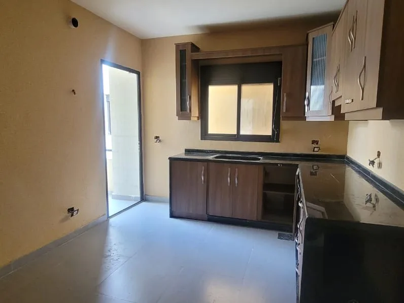 Duplex for Sale in Nahr Ibrahim — الصورة 8