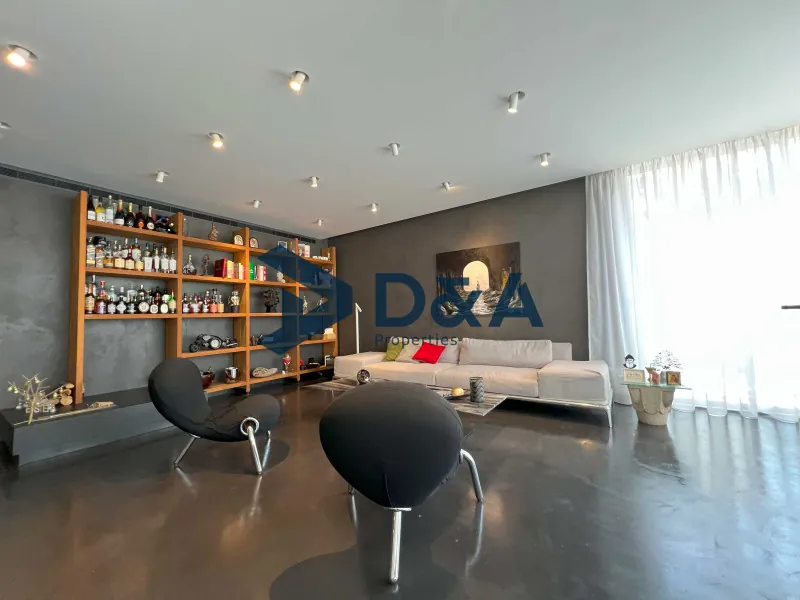 Prime Location | Walking Distance To ABC | High end Finishing — photo 2