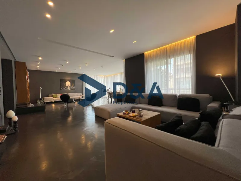 Prime Location | Walking Distance To ABC | High end Finishing — photo 4