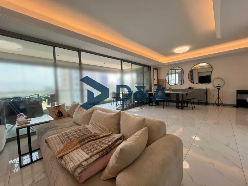 Fully Renovated | Mid Floor level | Open Area View — photo 5
