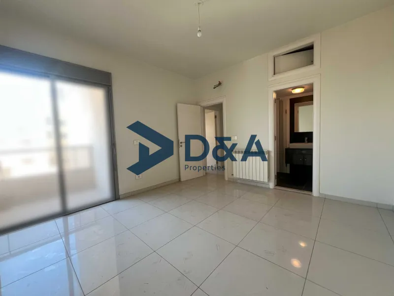 New Apartment | Prime Location | Terrace — photo 4