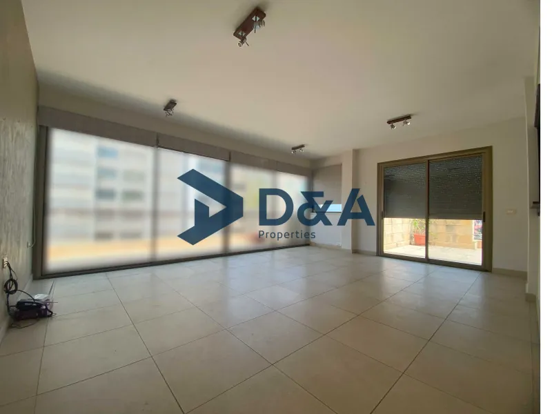 Prime Location | Terrace