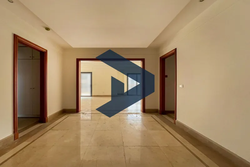 Vintage Apartment | High Ceiling | Prime location