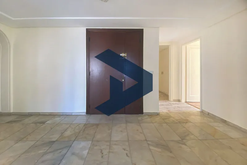 Spacious Apartment | Bright Interiors | Walking Distance to LAU & CPF — photo 2