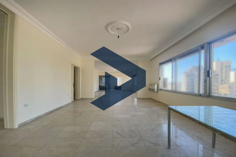 Spacious Apartment | Bright Interiors | Walking Distance to LAU & CPF — photo 3
