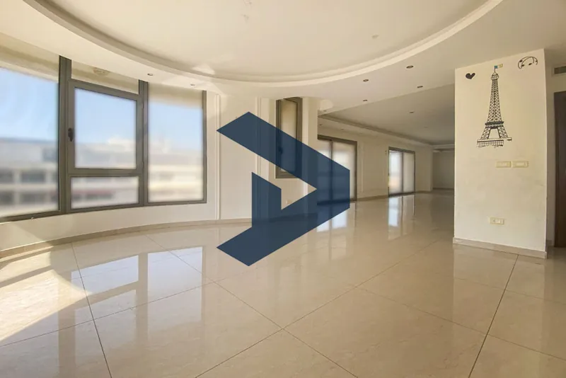 Prime Location | Spacious Layout | Walking Distance to LAU — الصورة 4