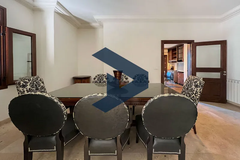 Fully Refurbished | Spacious Bedrooms | Prime Location — photo 4