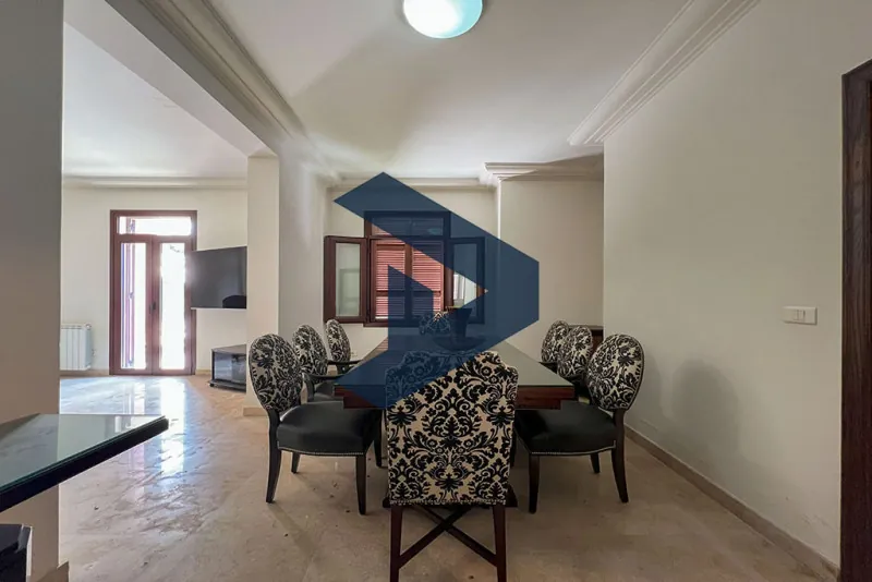 Fully Refurbished | Spacious Bedrooms | Prime Location — photo 5