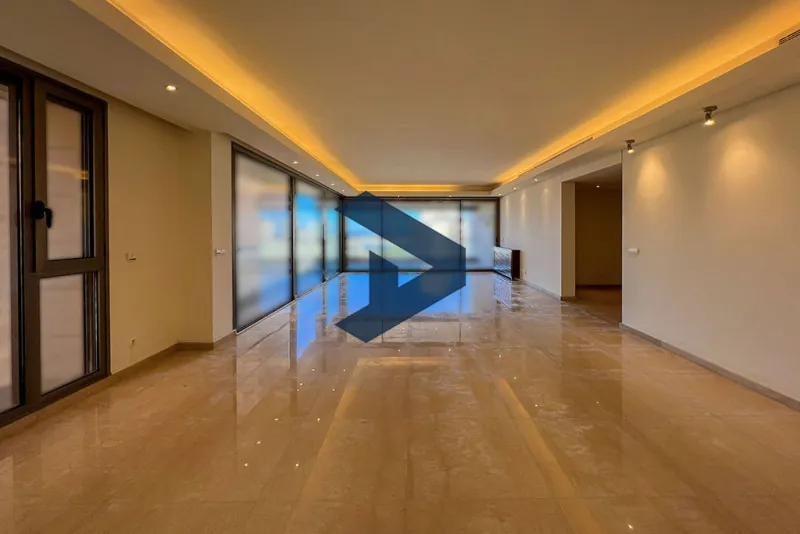 Partial Sea View | Prime Location | Fully Renovated — الصورة 2