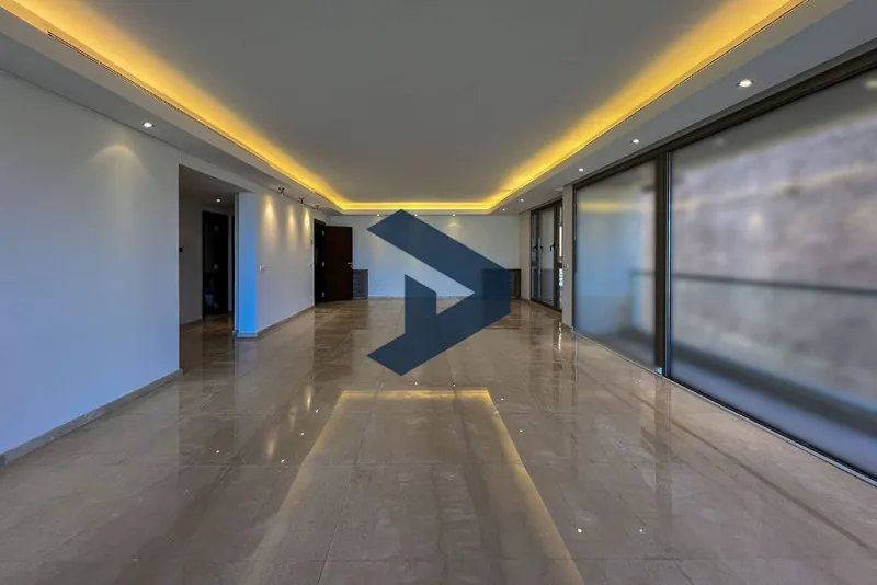 Partial Sea View | Prime Location | Fully Renovated — الصورة 4