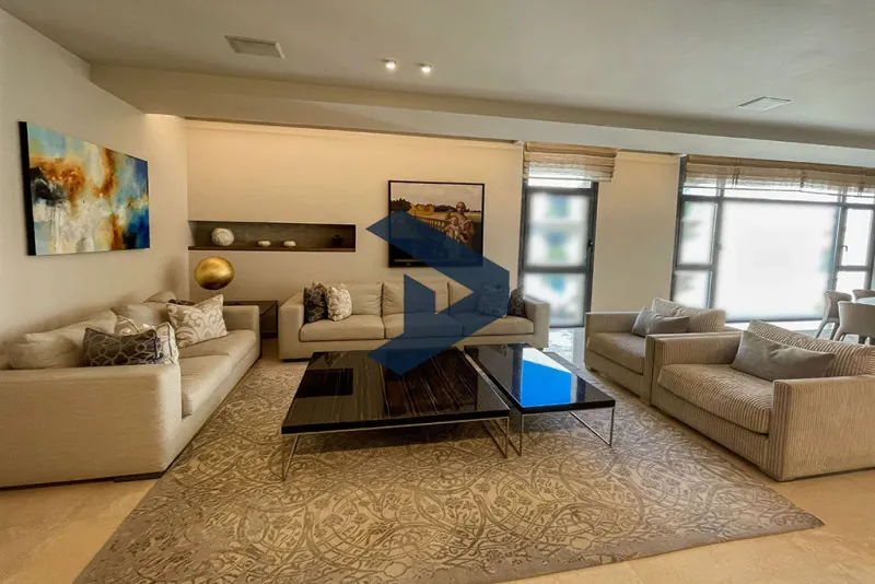 Prime location | Fully Upgraded | High end finishing — photo 3