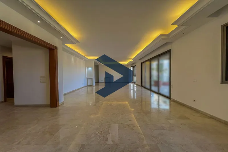 Spacious Apartment | Prime Location | Walking Distance to ABC — photo 2