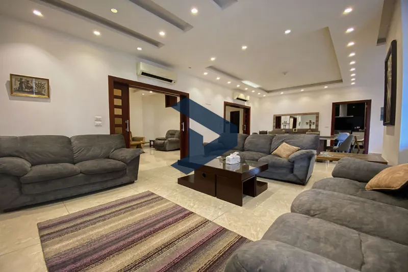 Fully Furnished | Prime Location | All Inclusive — الصورة 3