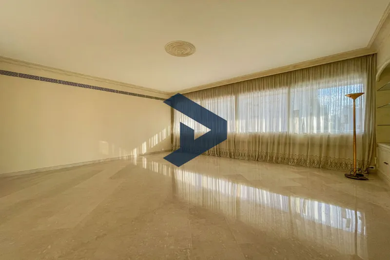High Ceiling | Luminous | Prime Location — photo 2