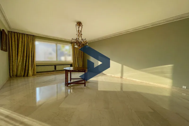 High Ceiling | Luminous | Prime Location — photo 4