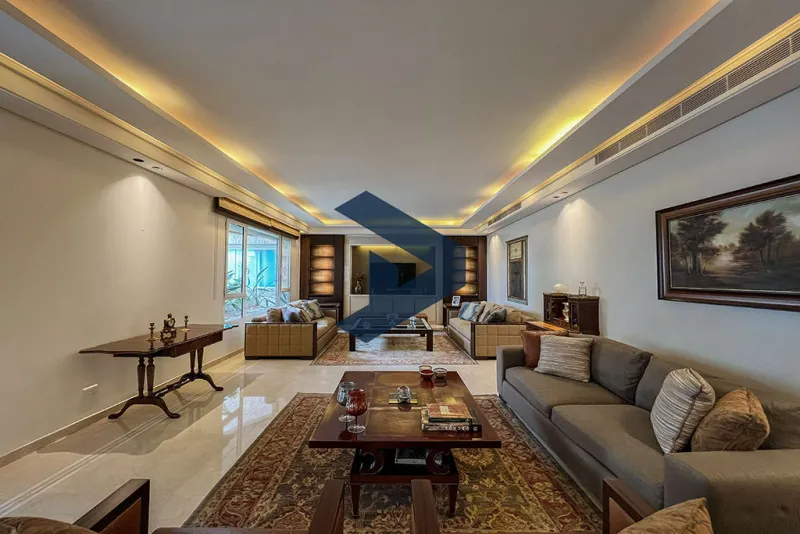 High ceiling | Open Space | High End finish — photo 2