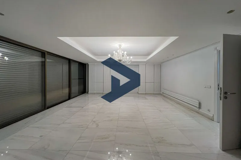 Spacious Apartment | Fully Renovated | Prime Location — photo 4