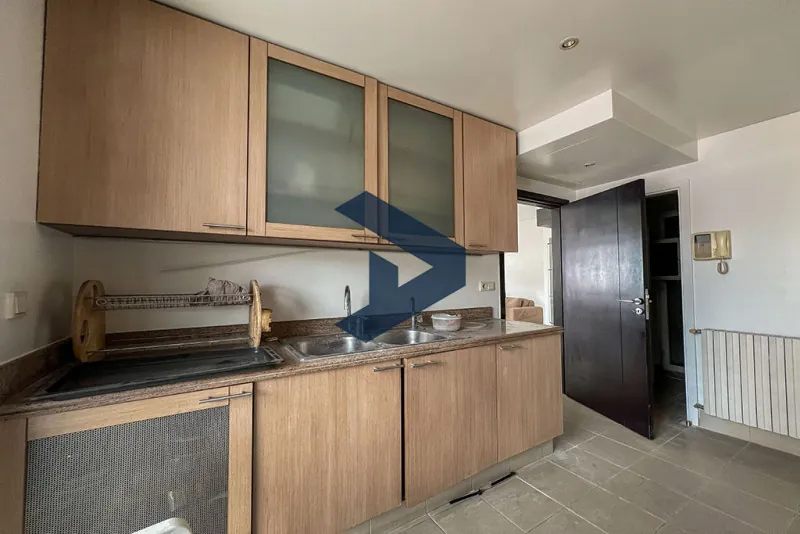 Prime Location | Fully Furnished | Luminous Apartment — photo 5