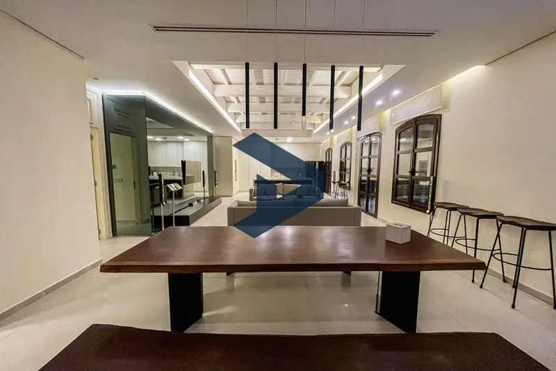 Prime Location | Huge Terrace | Fully Modern Furniture — الصورة 4