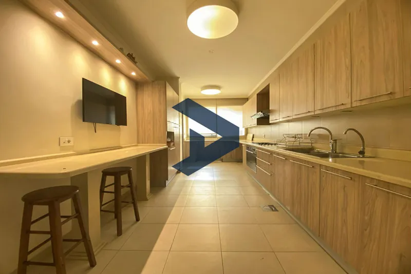 Prime Location | Bright Interiors | Neighborhood View — photo 5