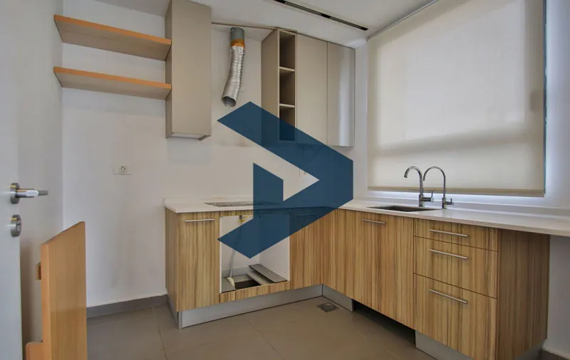 Prime Location | Unfurnished Apartment | Walking distance to restaurants — الصورة 4
