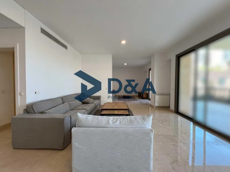 Spacious Apartment | Secured Building | Prime Location — photo 2