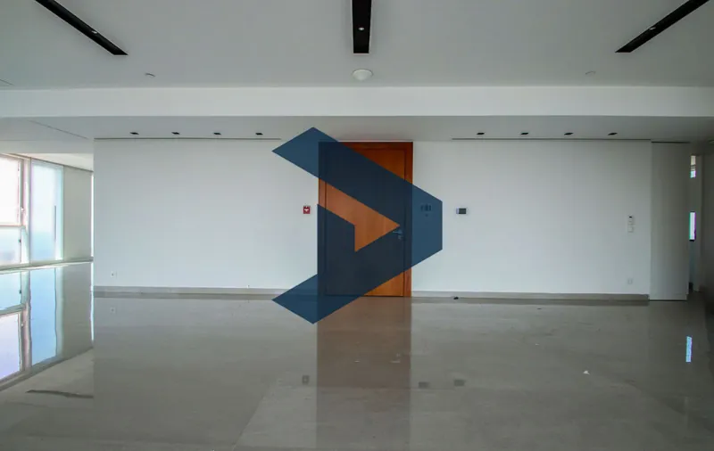 High Floor | Panoramic View | Gym & Pool