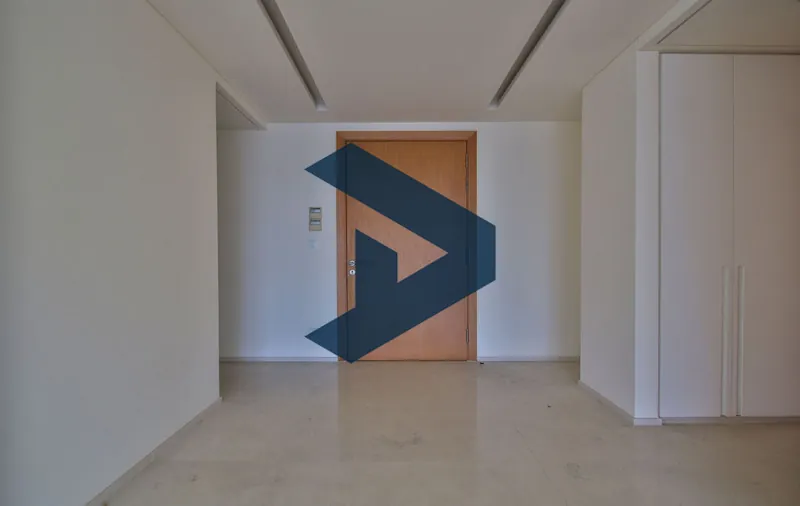 Prime Location | Prestigious Building | High Floor