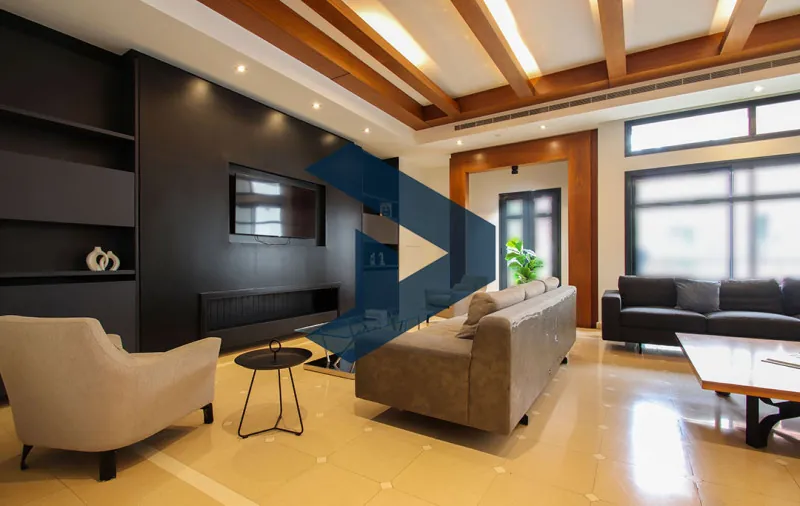 High ceiling | Naturally lit | Open Space | Hight End finish — photo 3