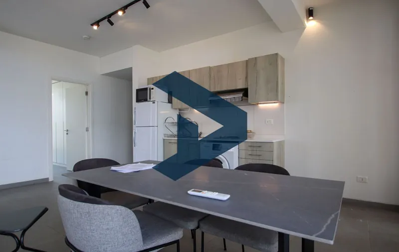 Heart Of Achrafieh | High Floor | Beautiful City View — الصورة 4