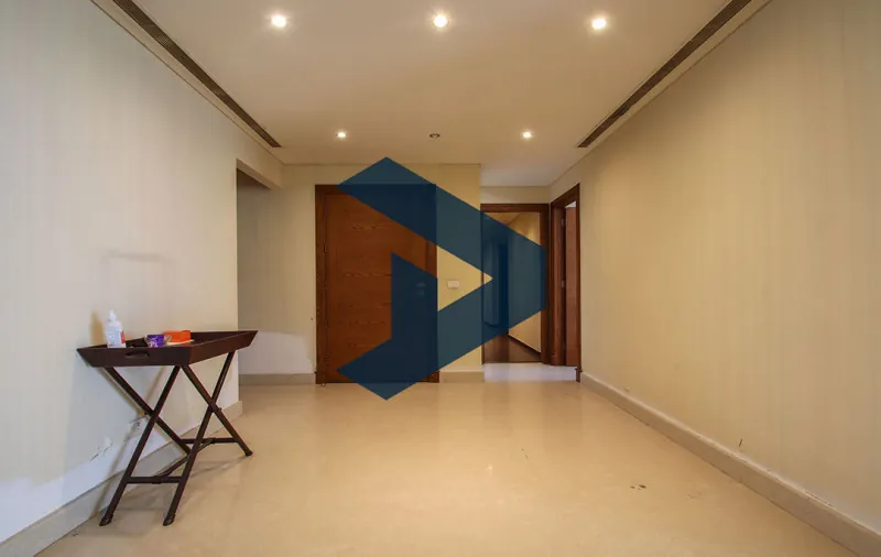 Prime Location | Prestigious Building | Sea View