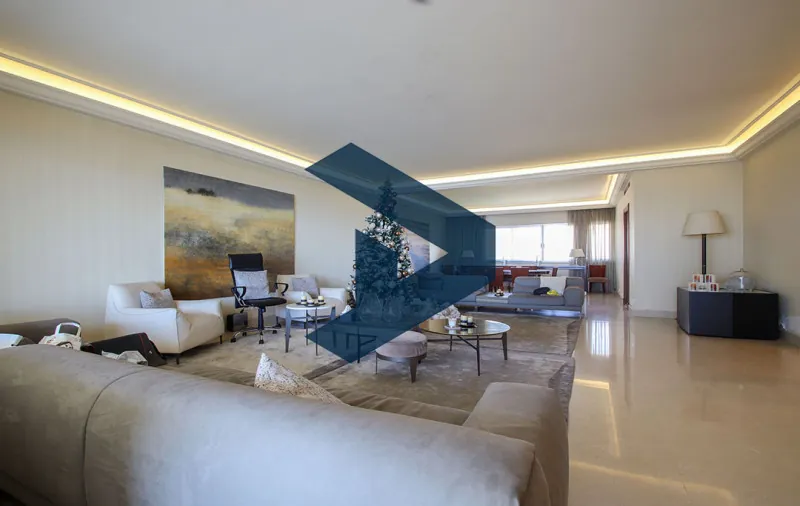 Prime Location | Prestigious Building | Sea View — photo 2