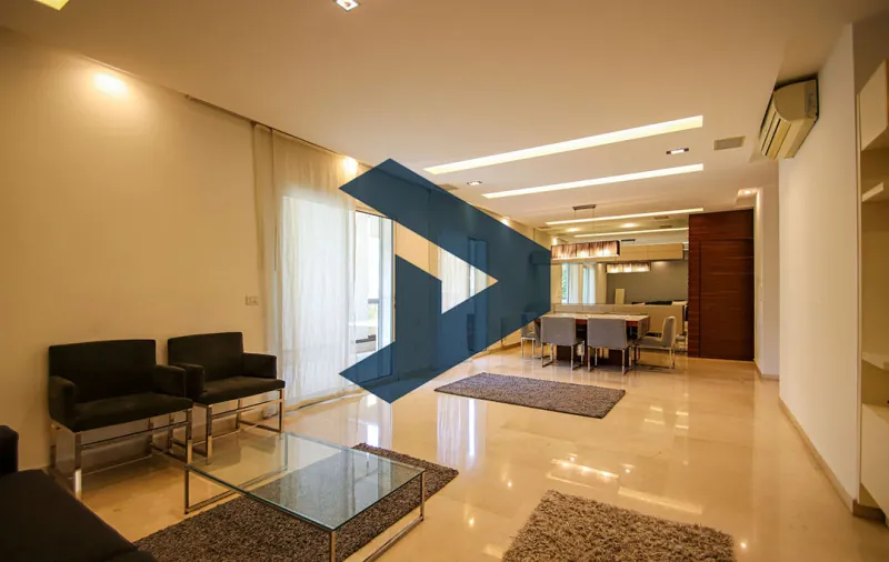 Prime Location | Well Maintained Building | Fully Furnished — الصورة 3