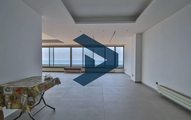 Prime Location | High Floor | Partial Sea View — الصورة 4